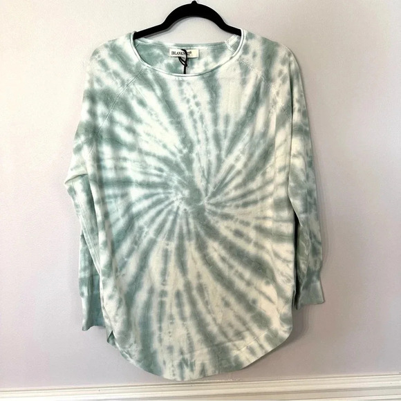 BlankNYC Women’s Long Sleeve Tie Dye Rounded Hem Crewneck Casual Shirt Sz XS NWT - Picture 2 of 10